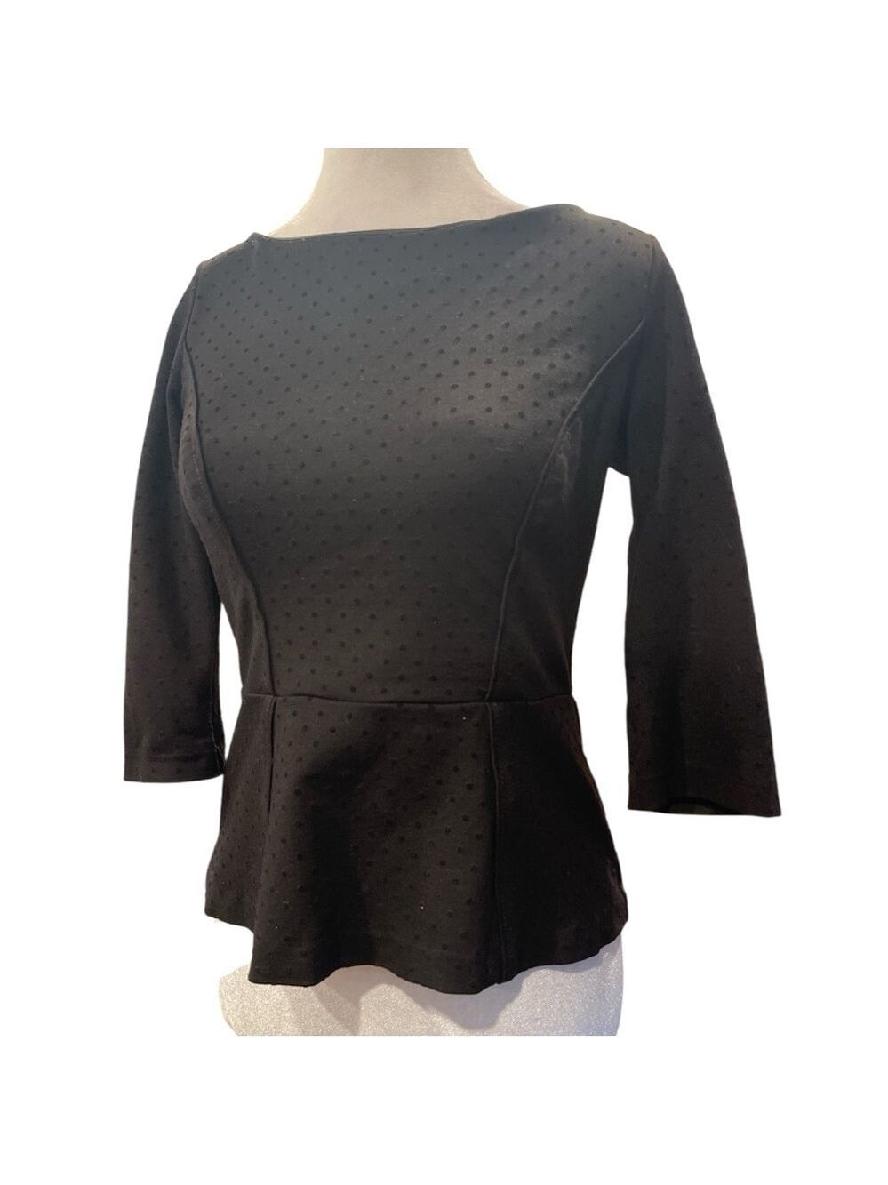 White House Black Market Black Swiss Dot Peplum Top Back Zip 3/4 Sleeve - Picture 2 of 7